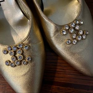 RARE Vintage Authentic CHANEL Gold Leather Pumps with Rhinestone CC